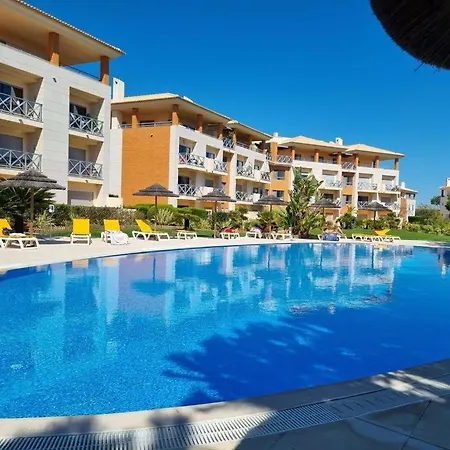 Viacasa Two-bedroom - Corcovada Appartement Albufeira